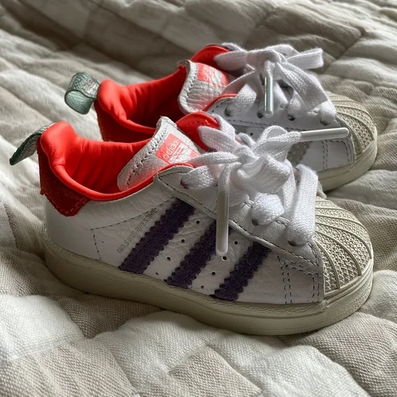 adidas gazelle silver green womens Adidas Superstar Led Lights Infant-Girls Original Shoes Cloud White –  MikeSport Lebanon main image 0